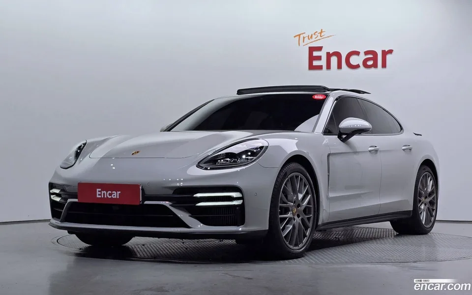 Porsche Panamera (971) 2.9 AWD 2023 — photo 1, buy with delivery to Moscow