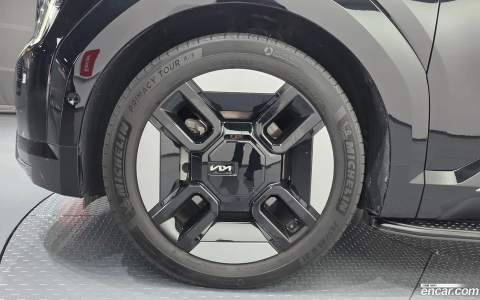 Kia EV9 4WD 2023 — thumbnail 5