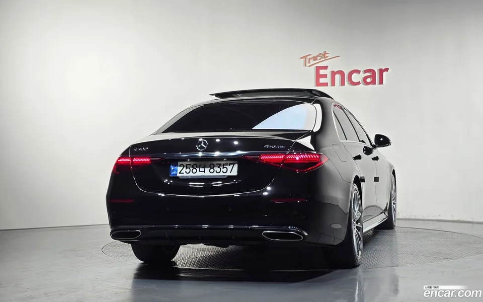 Mercedes-Benz S-Class S500L 4MATIC 2022 — thumbnail 4
