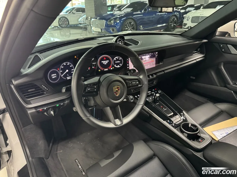 Porsche 911 (992) 2024 — thumbnail 4