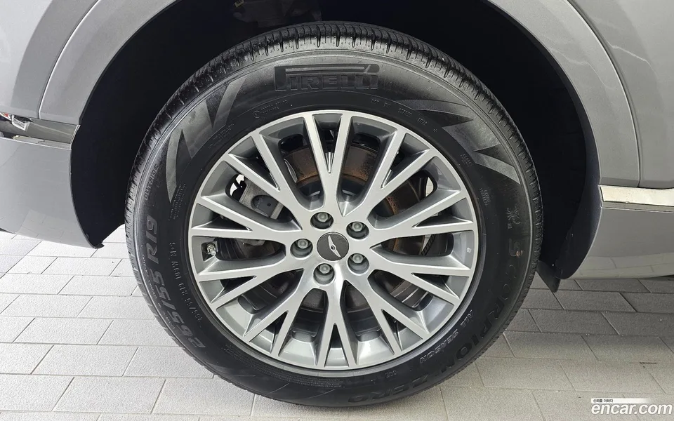 Genesis GV80 2.5T AWD 2023 — thumbnail 2