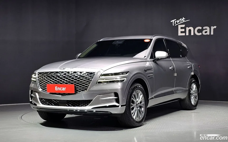 Genesis GV80 2.5T AWD 2023 — photo 1, buy with delivery to Moscow
