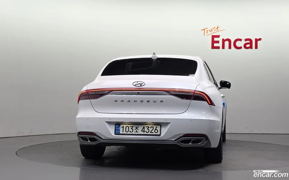 Hyundai Grandeur IG Hybrid 2022 — thumbnail 4