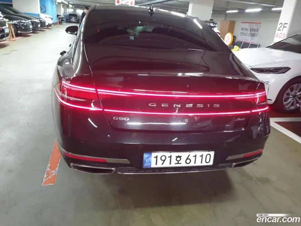 Genesis G90 3.5 AWD 2023 — thumbnail 4