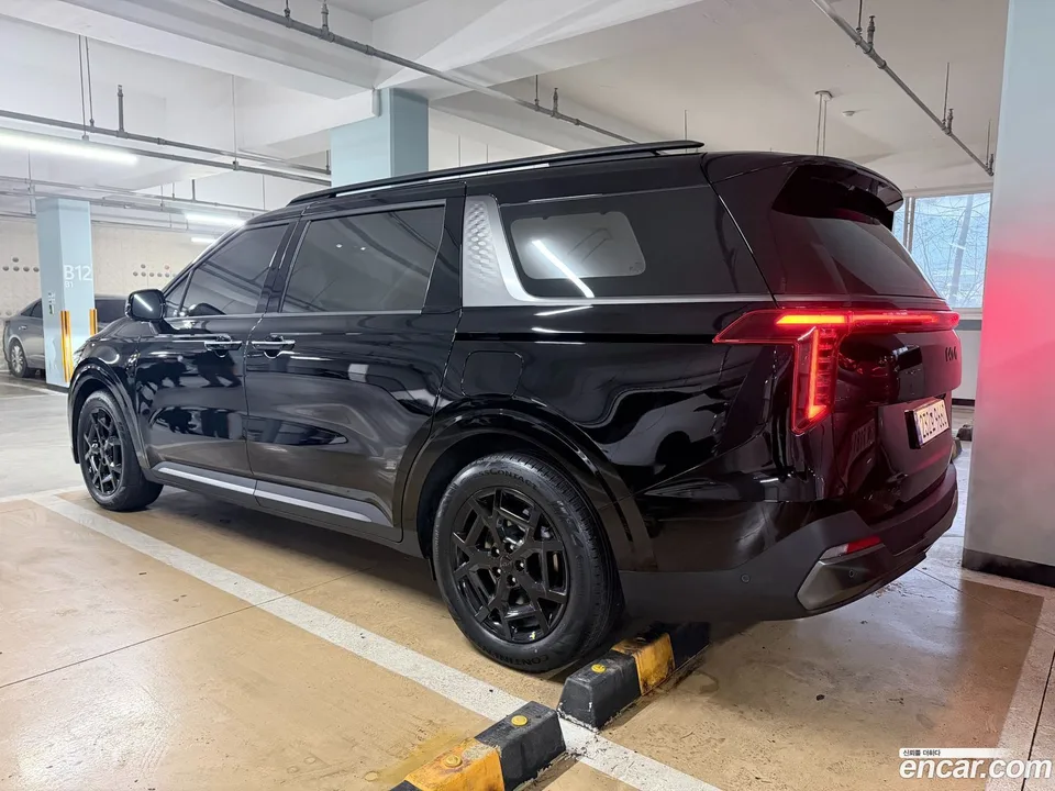 Kia Carnival 9 X Line 2026 — thumbnail 4