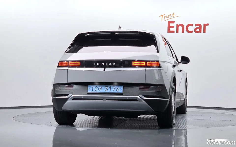 Hyundai Ioniq 5 2024 — thumbnail 4
