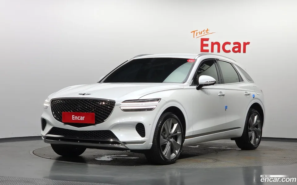 Genesis GV70 2.5T AWD 2024 — фото 1, купить с доставкой в Москву