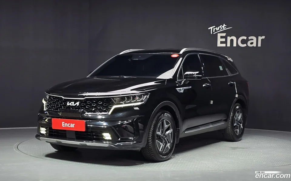 Kia Sorento HEV 1.6 4WD 2023 — photo 1, buy with delivery to Moscow