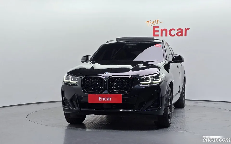 BMW X4 xDrive20i M 2023 — thumbnail 3