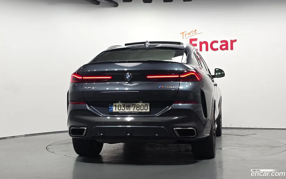 BMW X6 M50i 2022 — thumbnail 4