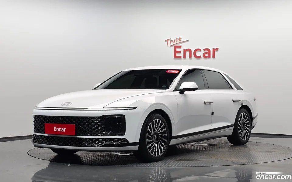 Hyundai Grandeur Hybrid 2024 — photo 1, buy with delivery to Moscow