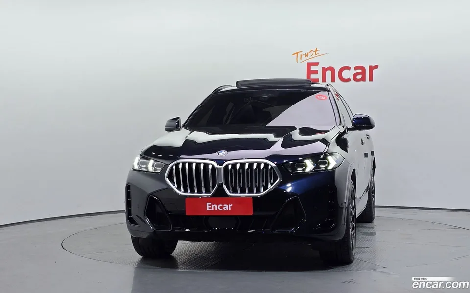 BMW X6 xDrive40i M 2025 — thumbnail 3