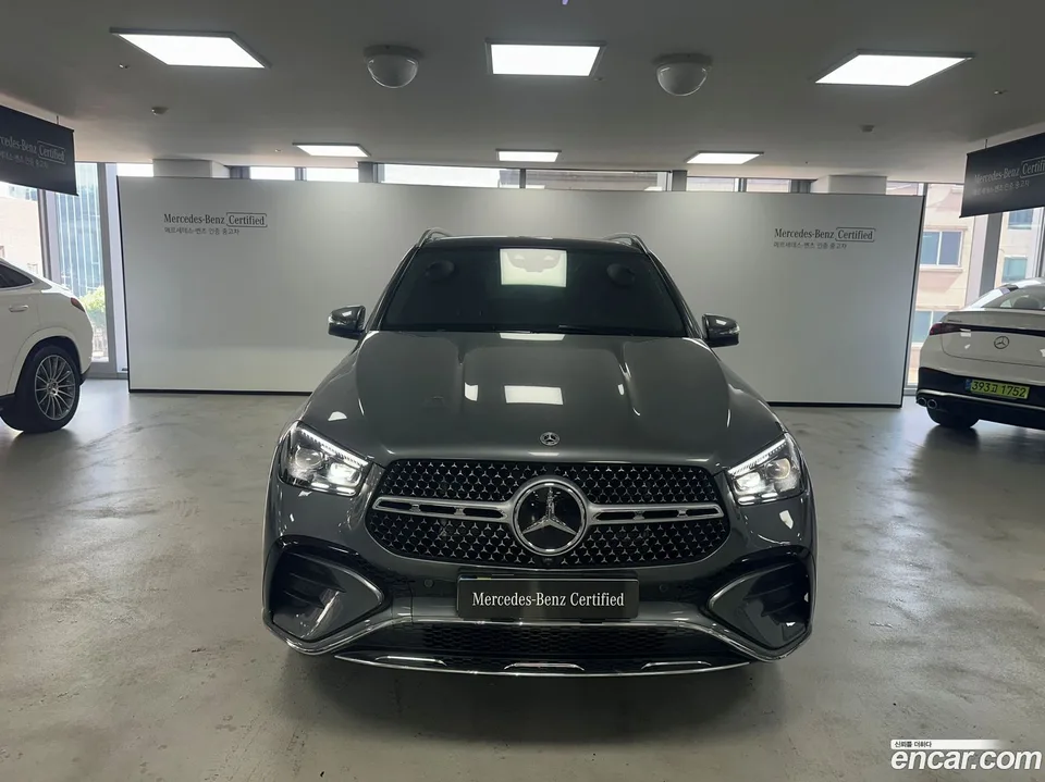 Mercedes-Benz GLE-Class GLE450 4MATIC 2025 — thumbnail 3