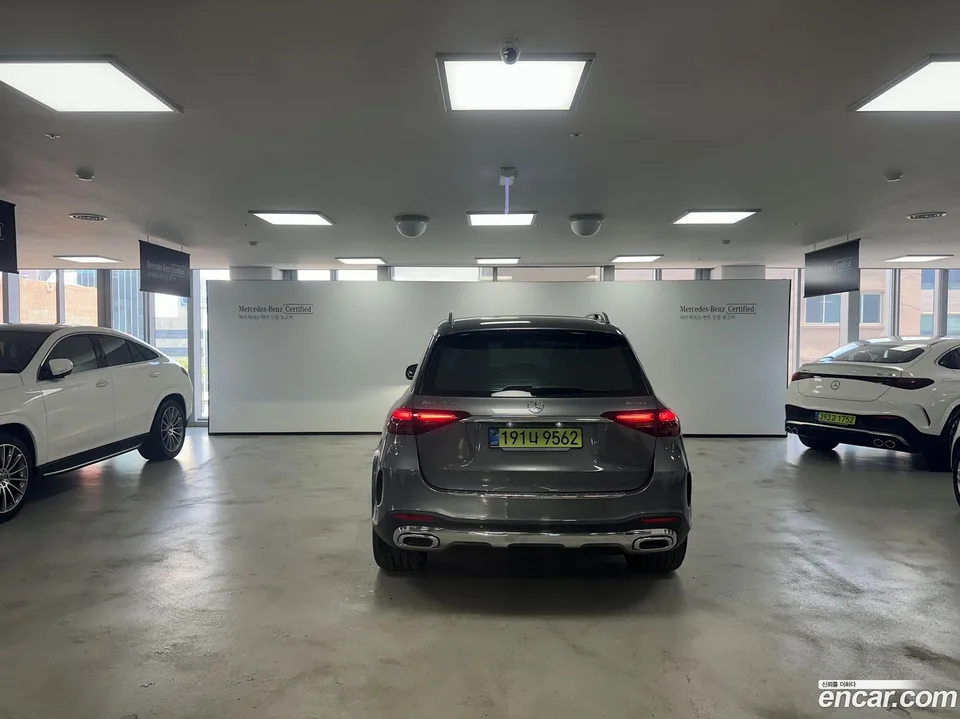 Mercedes-Benz GLE-Class GLE450 4MATIC 2025 — thumbnail 4