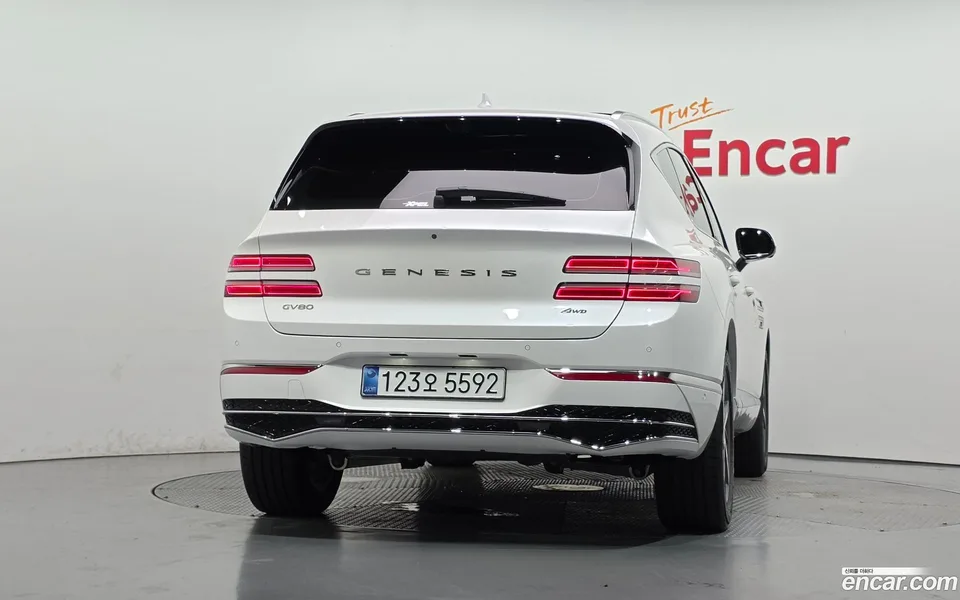 Genesis GV80 2.5T AWD 2025 — thumbnail 4