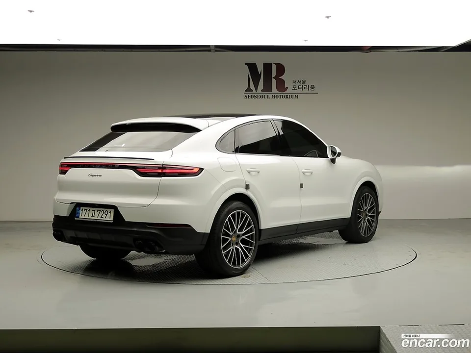 Porsche Cayenne 3.0 2022 — thumbnail 3