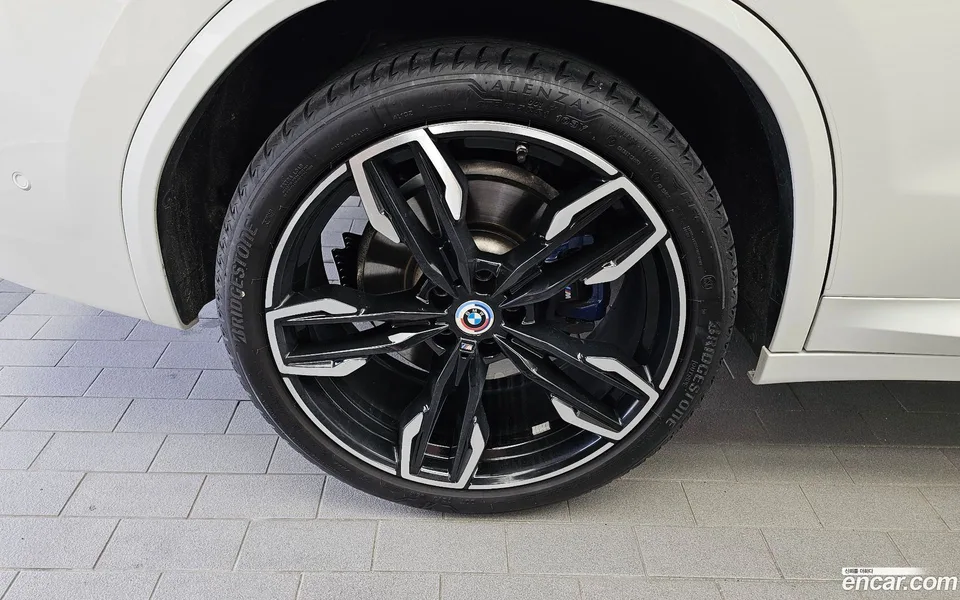BMW X3 xDrive M40i 2023 — thumbnail 2