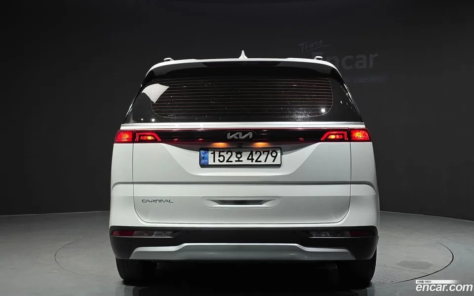 Kia Carnival 9 2022 — миниатюра 4