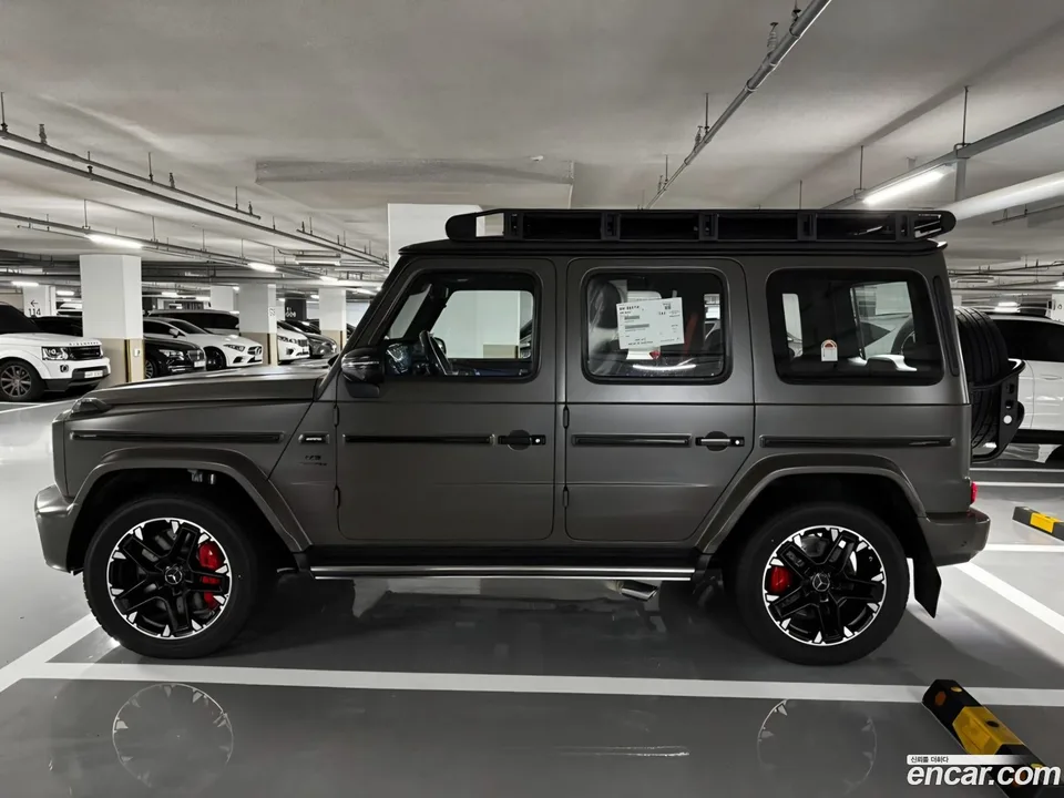 Mercedes-Benz G-Class AMG G63 2026 — thumbnail 4