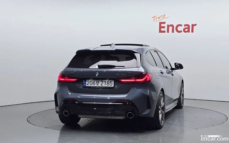 BMW 1 Series M135i xDrive 2024 — миниатюра 4