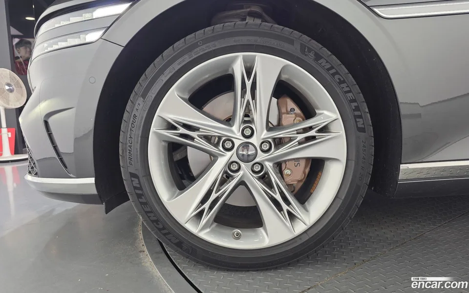 Genesis G90 3.5 e-S/C AWD 2024 — thumbnail 2