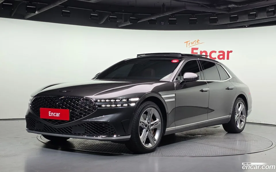 Genesis G90 3.5 e-S/C AWD 2024 — photo 1, buy with delivery to Moscow