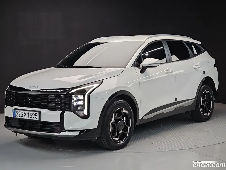 Kia Sportage Hybrid HEV 1.6 2WD 2025 — photo 1, buy with delivery to Moscow