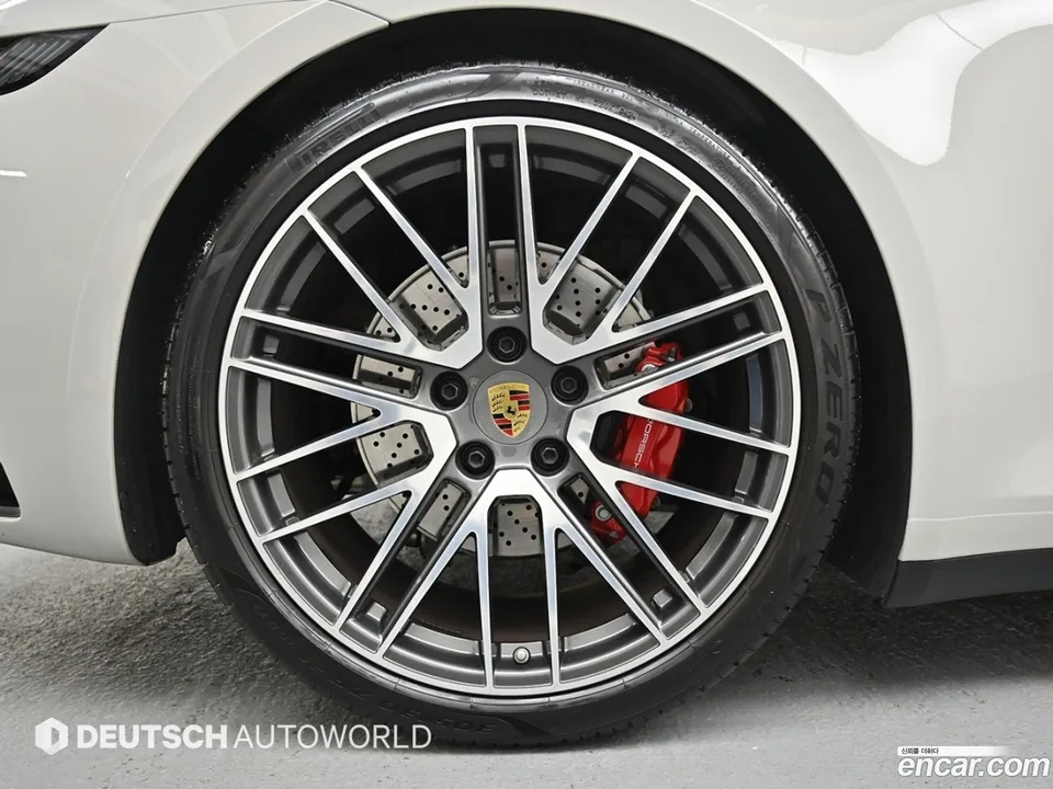 Porsche 911 (992) 4S 2024 — thumbnail 2