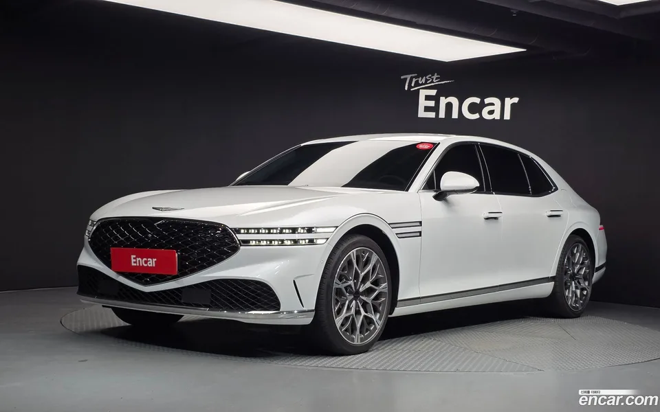 Genesis G90 2023