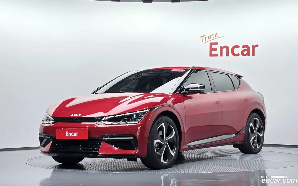 Kia EV6 4WD 2022 — photo 1, buy with delivery to Moscow