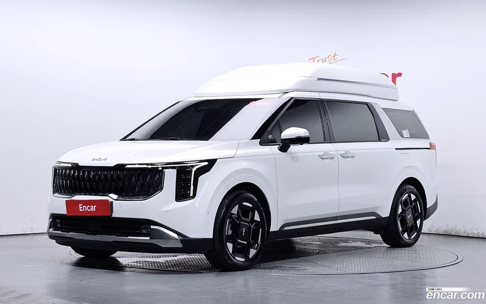 Kia Carnival HEV 9 2025 — photo 1, buy with delivery to Moscow