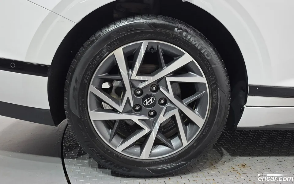 Hyundai Grandeur Hybrid 2023 — thumbnail 5