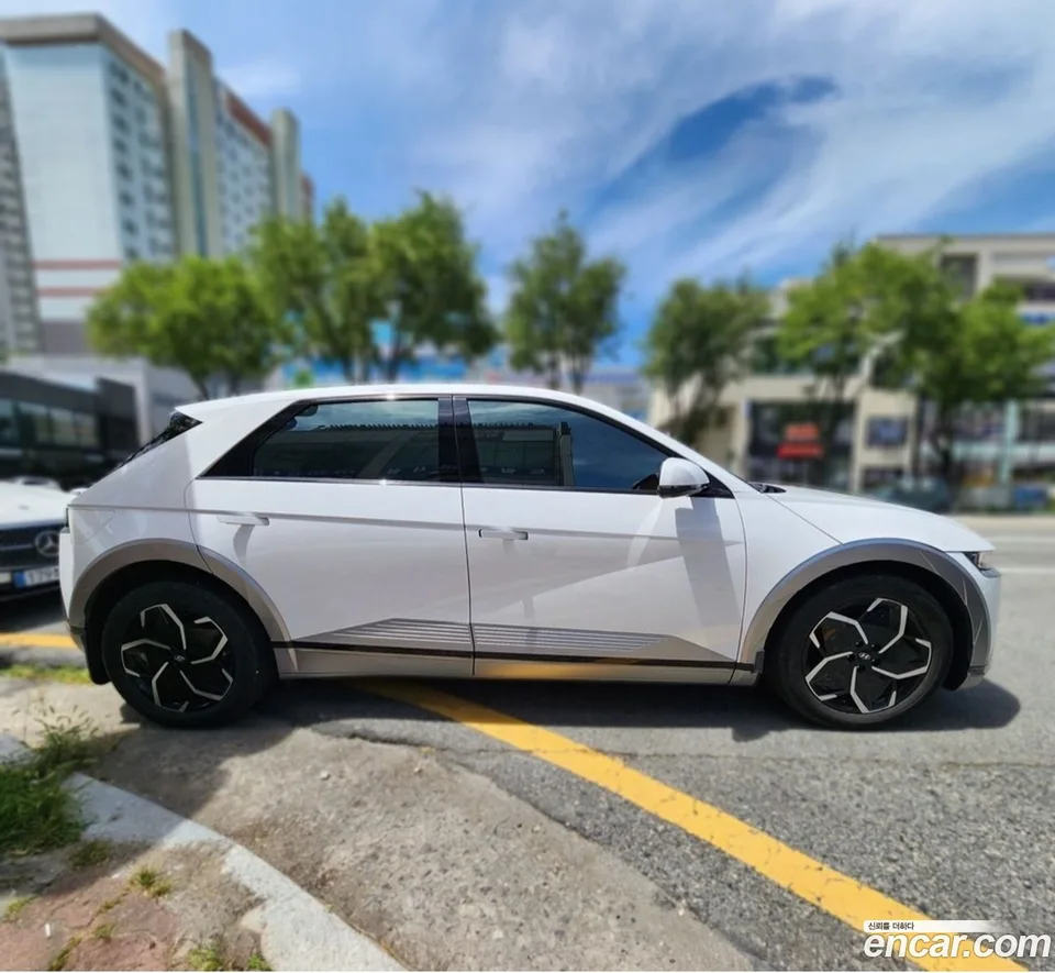 Hyundai Ioniq 5 AWD 2024 — thumbnail 4