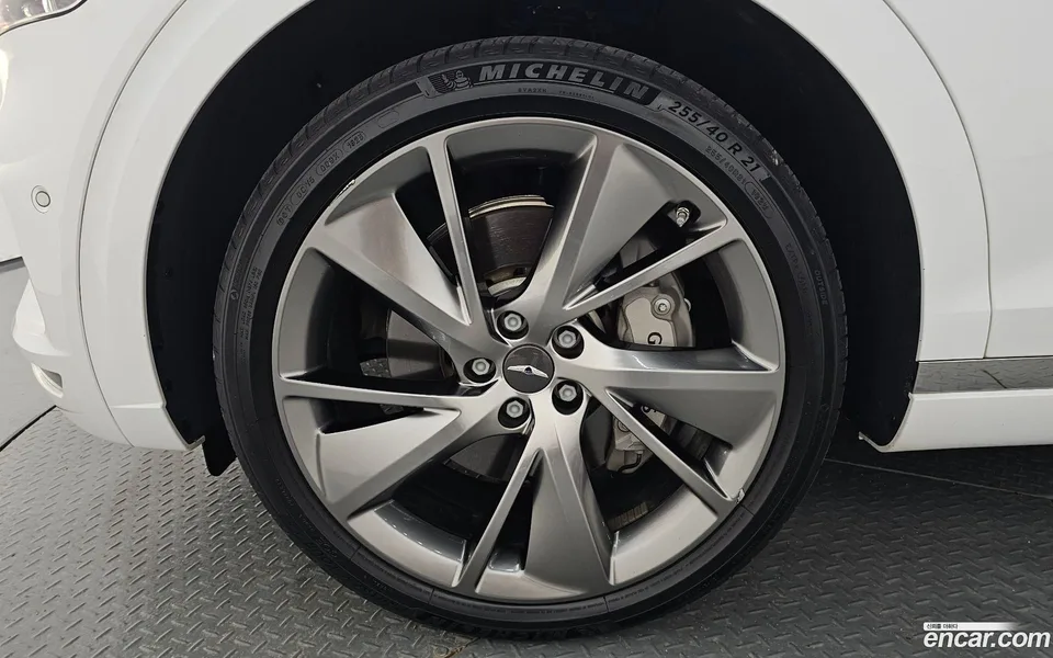 Genesis GV70 2.5T AWD 2024 — thumbnail 2
