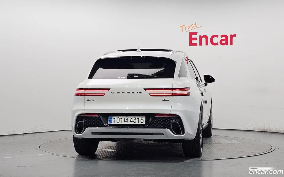 Genesis GV70 2.5T AWD 2024 — thumbnail 4