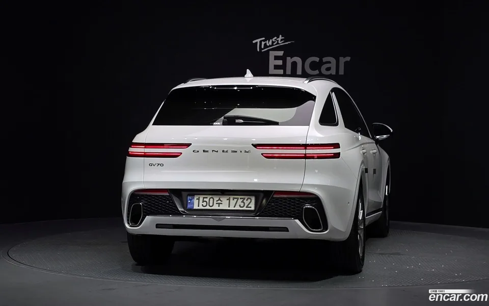 Genesis GV70 2.5T 2WD 2022 — thumbnail 4