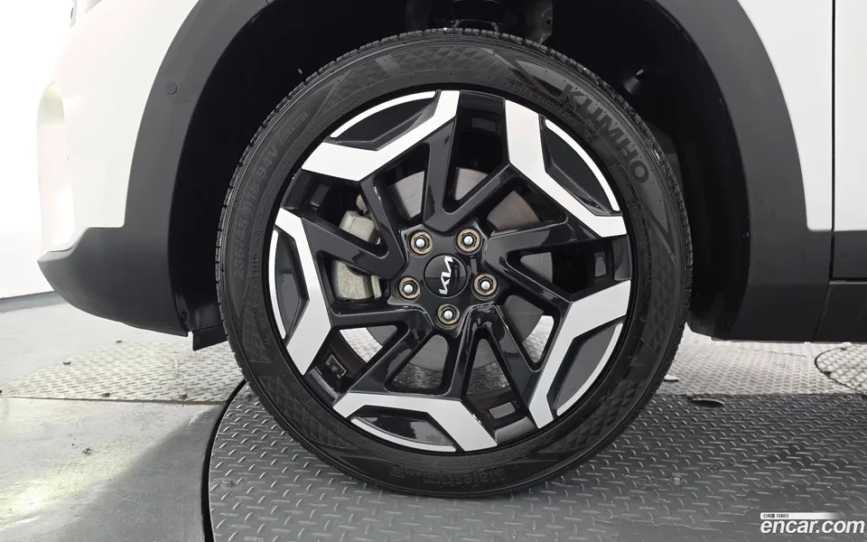 Kia Seltos 1.6 2WD 2025 — thumbnail 2