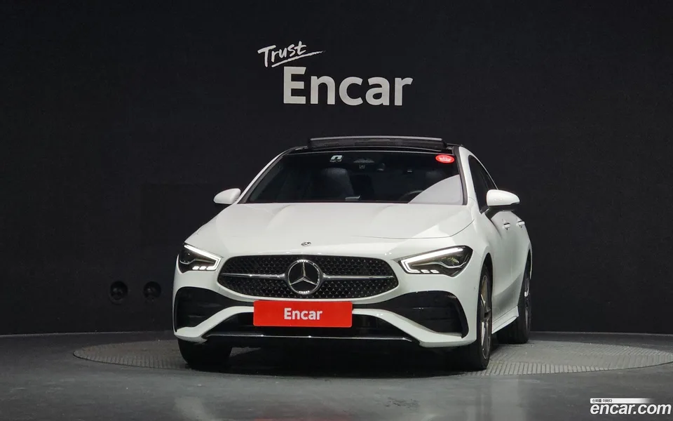 Mercedes-Benz CLA-Class CLA250 4MATIC 2024 — thumbnail 3