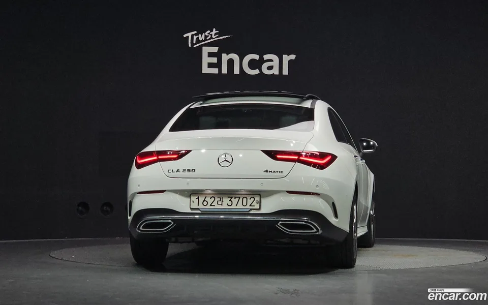 Mercedes-Benz CLA-Class CLA250 4MATIC 2024 — thumbnail 4