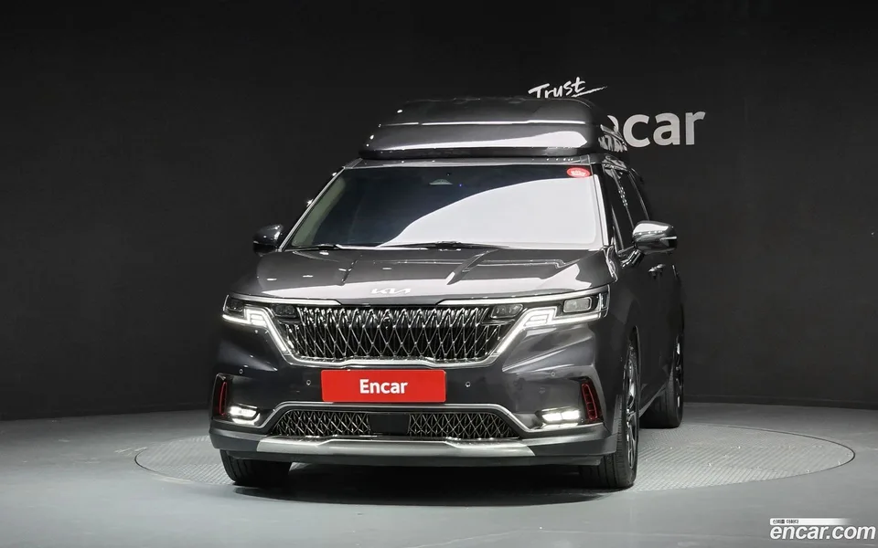 Kia Carnival 7 2022 — thumbnail 3