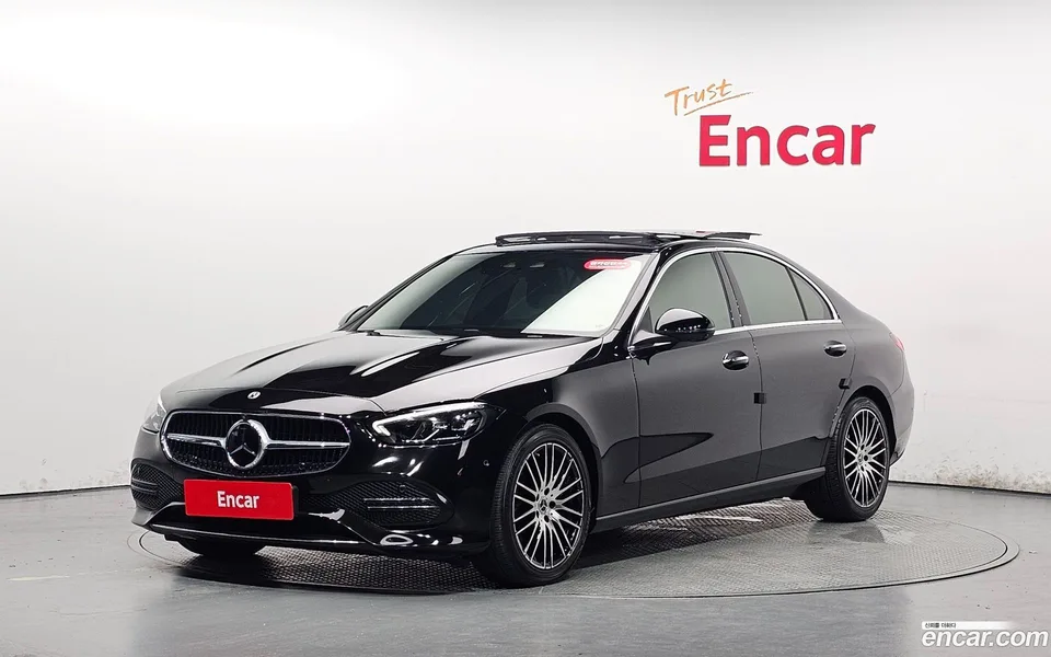 Mercedes-Benz C-Class C300 4MATIC 2024 — photo 1, buy with delivery to Moscow