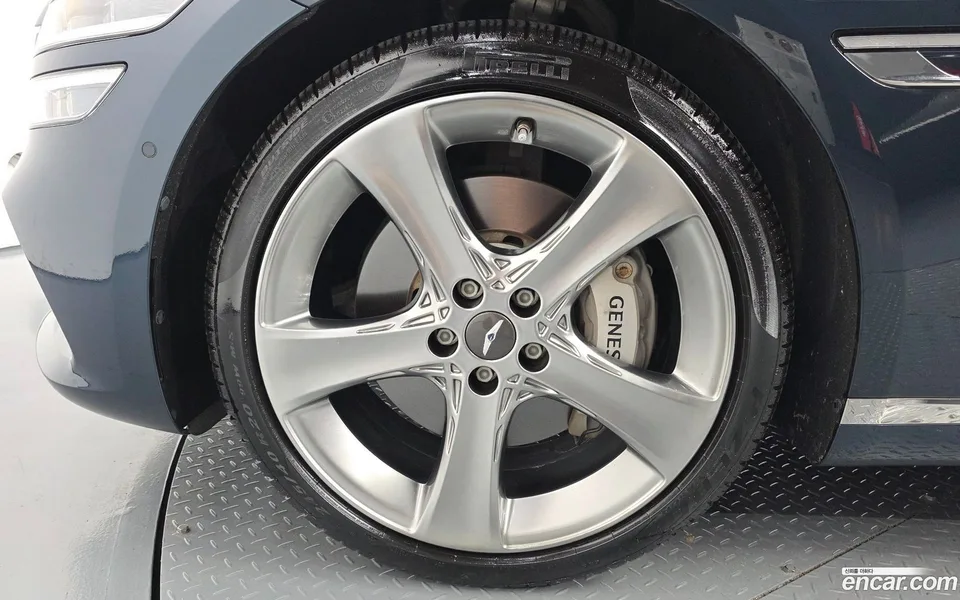 Genesis G80 2.5 2WD 2022 — thumbnail 2