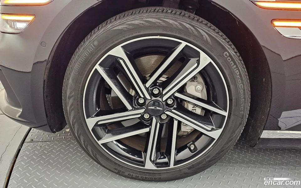 Genesis G80 2.5 2WD 2024 — thumbnail 2