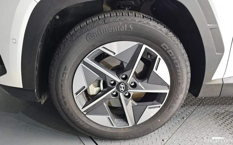 Hyundai Tucson Hybrid NX4 HEV 1.6 2WD 2025 — thumbnail 2