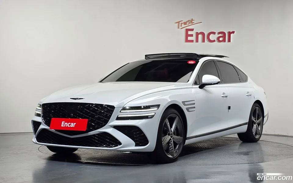 Genesis G80 2.5 AWD 2024 — photo 1, buy with delivery to Moscow