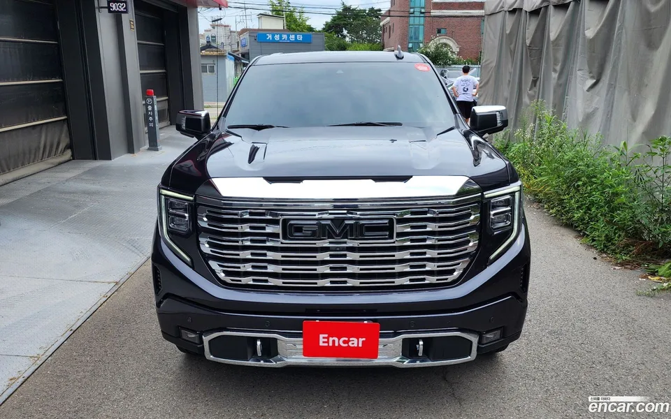 GMC Sierra -X 2023 — thumbnail 3