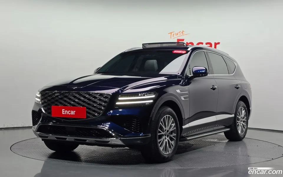 Genesis GV80 2.5T 2WD 2024 — photo 1, buy with delivery to Moscow