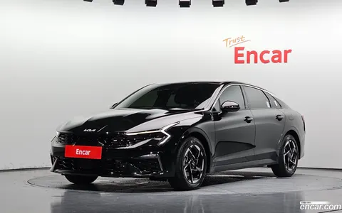 Kia K5 2025 купить в Москве