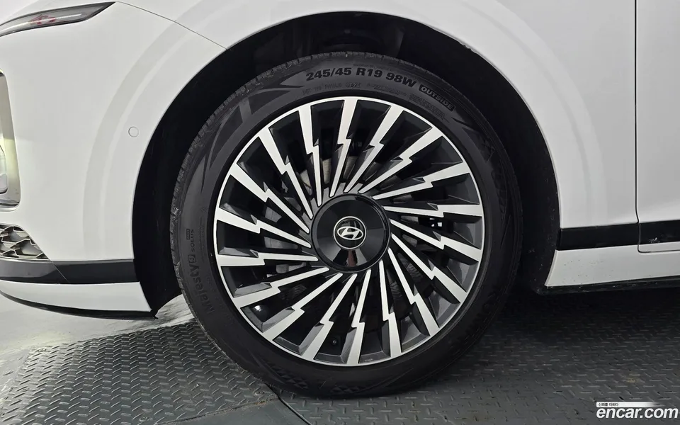 Hyundai Grandeur Hybrid 2024 — миниатюра 2
