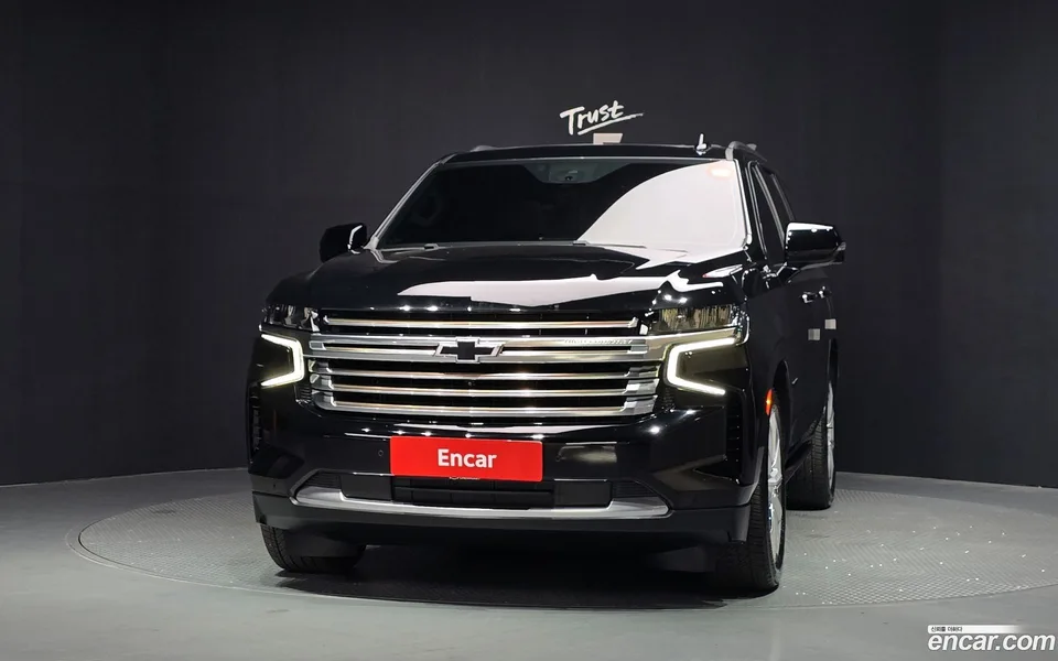 Chevrolet Tahoe 6.2 4WD 2023 — thumbnail 3